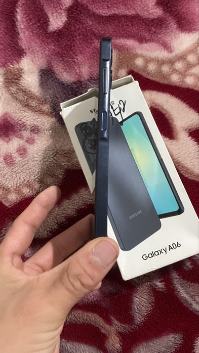 Samsung A06  128гб