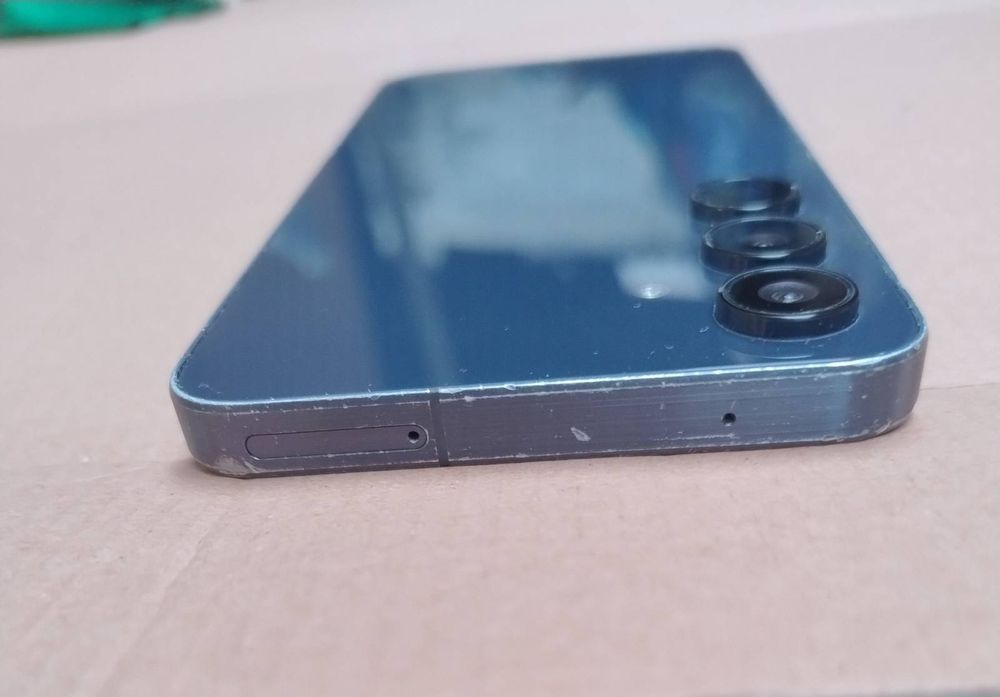 Samsung A55 5G | 8GB RAM | 128GB stocare | AMOLED 120Hz