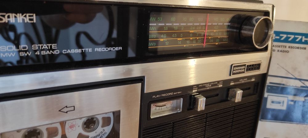 Radiocasetofon Sankei TCR-777M