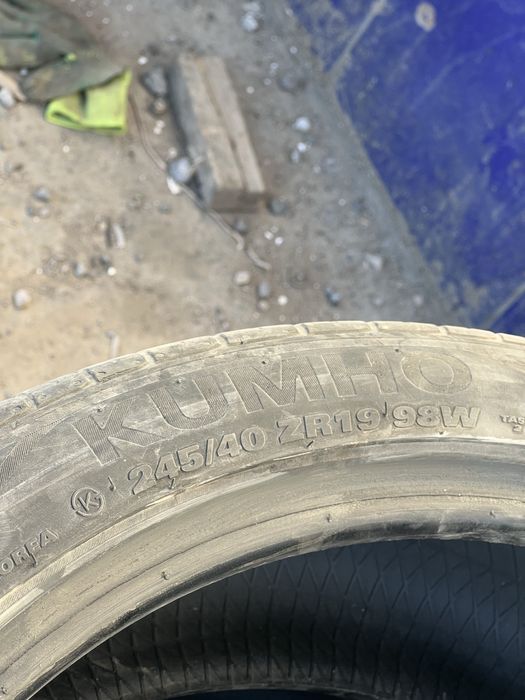 Шыни Kumho 19 размера