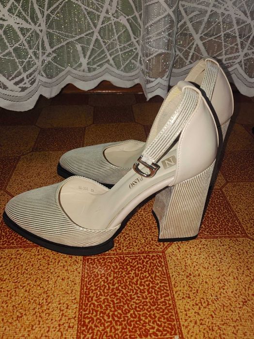 Обувь женские бу, новые