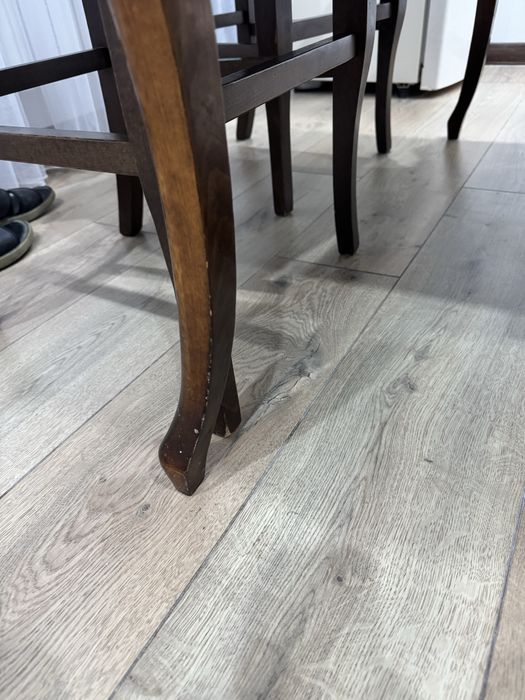 Стол и 6 шт стулья