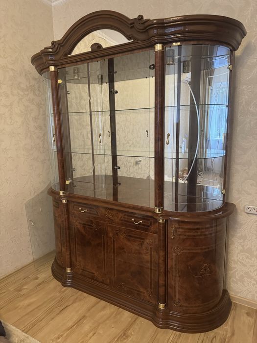 Элитная мебель из натурального дерева — комплект