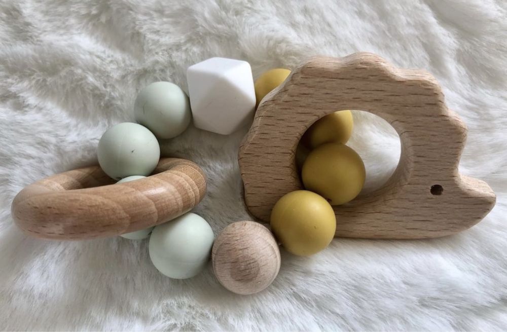 Бебешки гризалки, клипс за биберон, дрънкалки