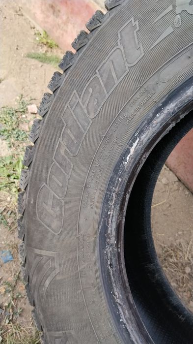 Продам зимнюю резину
