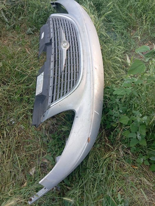Резервни части за Крайслер Вояджър 2,5ТД