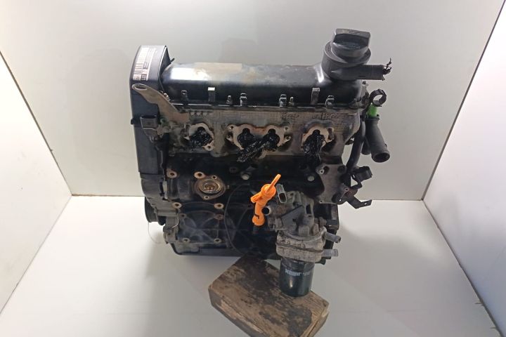 Motor 2.0 i / AQY Volkswagen VW Golf a 4-a generatie