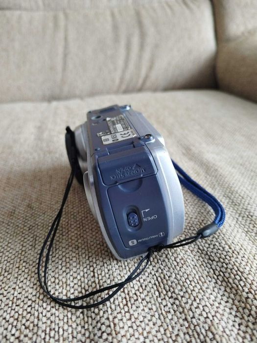 Sony Camera foto digitala Sony Cyber Shot DSC-P30 Functional