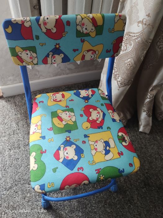 Детский стул складной