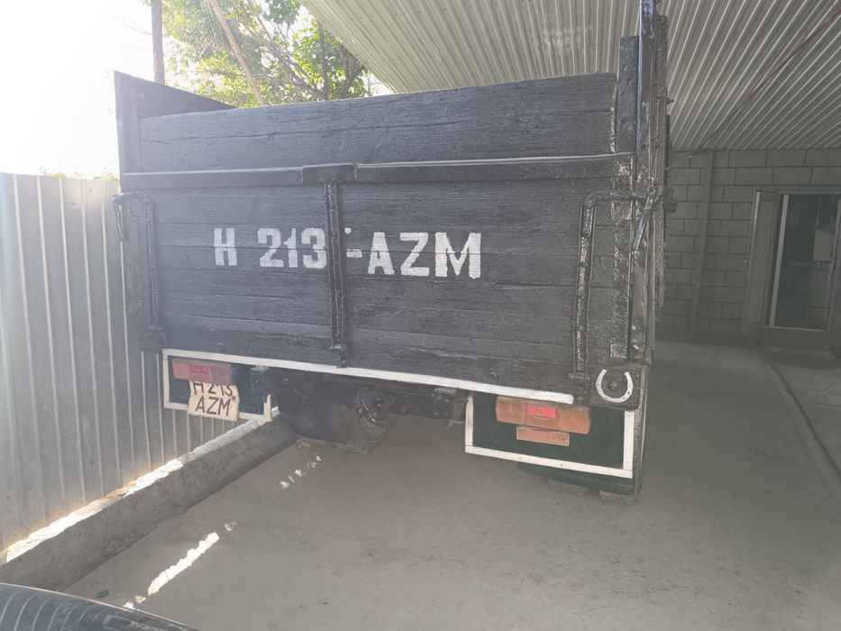 Газик сатылады  еки млн 500 мын