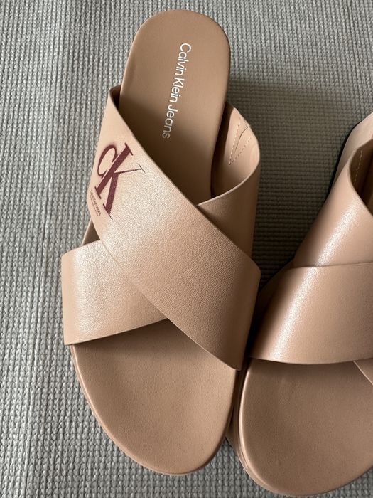 Calvin Klein Jeans  Papuci flatform de piele