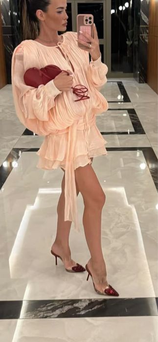 Alaia червена  чанта оригинал