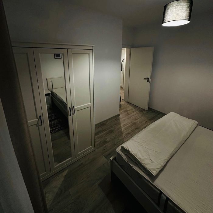 Inchiriere apartament cu parcare