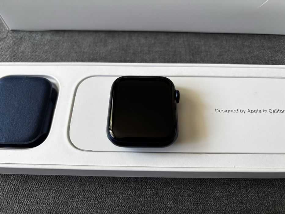 Apple Watch Seria 6, GPS, 44mm