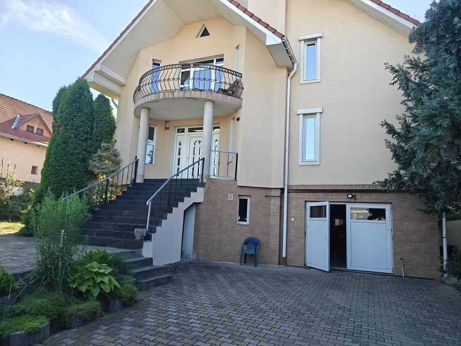 inchiriez casa mare in Tudor pretabila pentru firme, birouri etc.