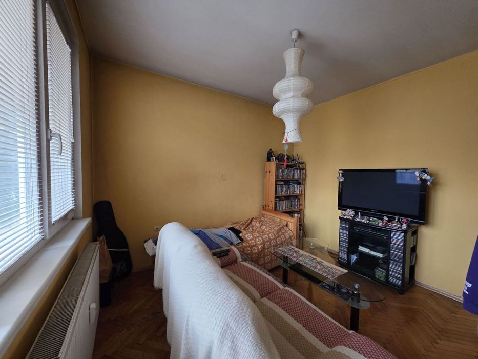 Продава се Тристаен апартамент в София, Оборище - 80 кв.м за 2040 €/кв.м - Снимка #4