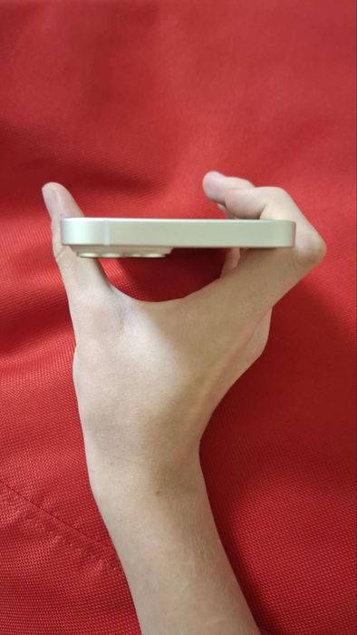 Iphone 14 alb foarte bun