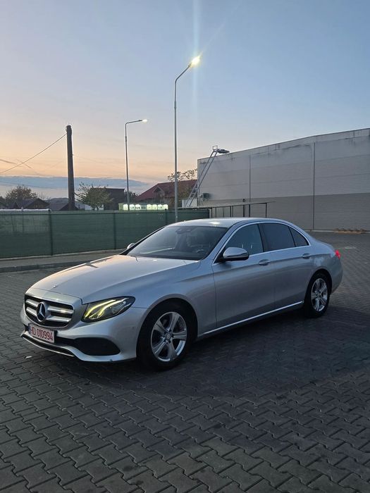 Mercedes-Benz E Mercedes-Benz E 200 d Avantgarde | HUD | Digital Cockpit | 9G-TRONIC |