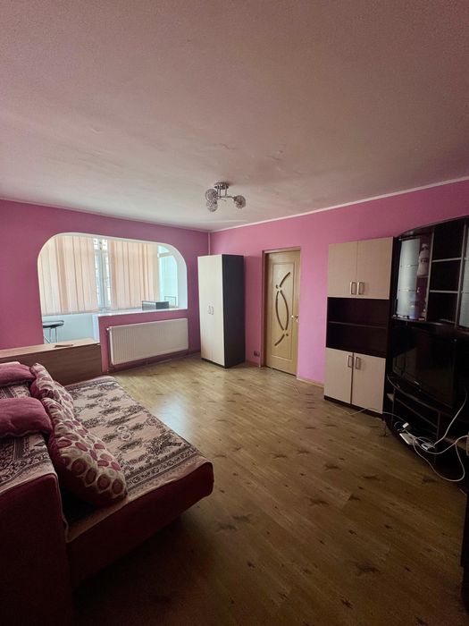 Apartament 2 camere semidecomandat