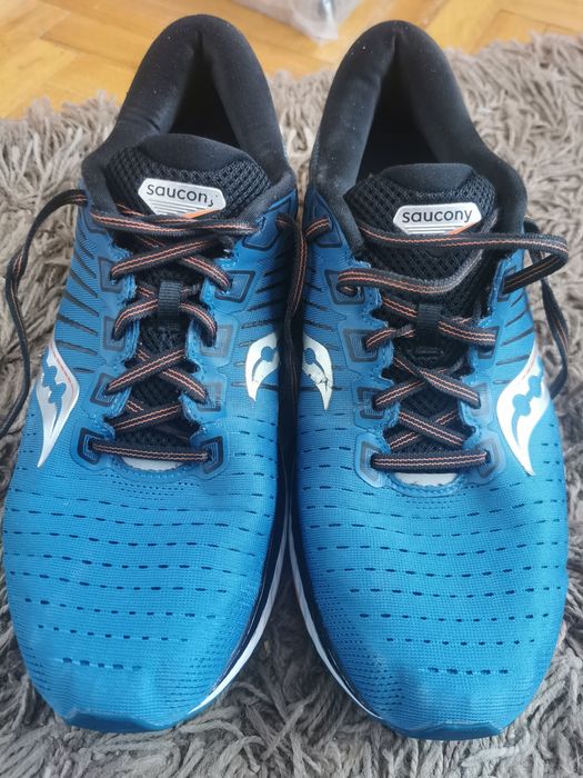Оригинални  Saucony  номер 45 и  46