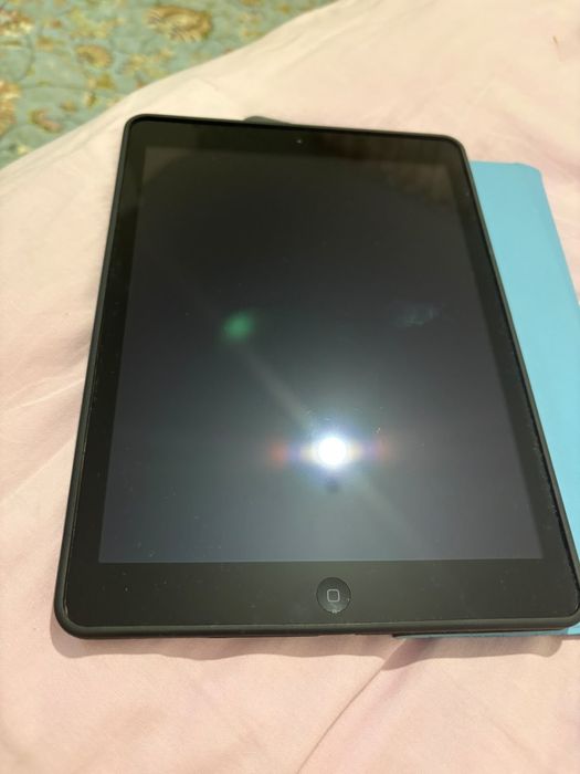 Продается iPad model A1475