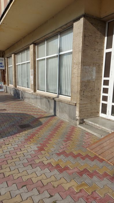 INVESTIȚIE PREMIUM | Spațiu Comercial 127 mp, Zona Zero Simeria – Vad Top, Curent Trifazic