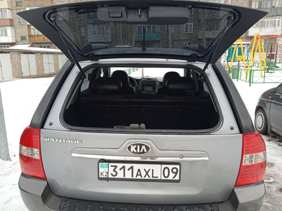 Продам автомобиль Киа спортейдж