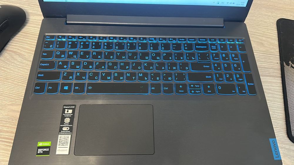 Ноутбук Lenovo 1ТБ