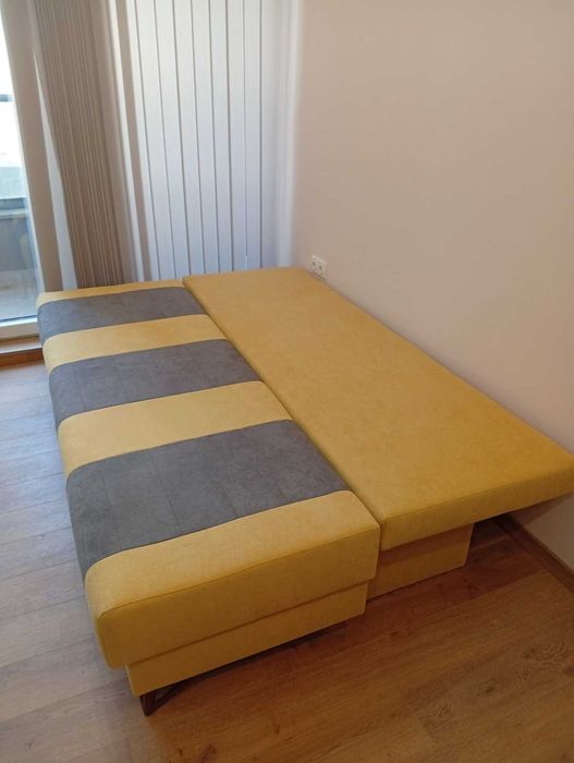 Разтегателен диван