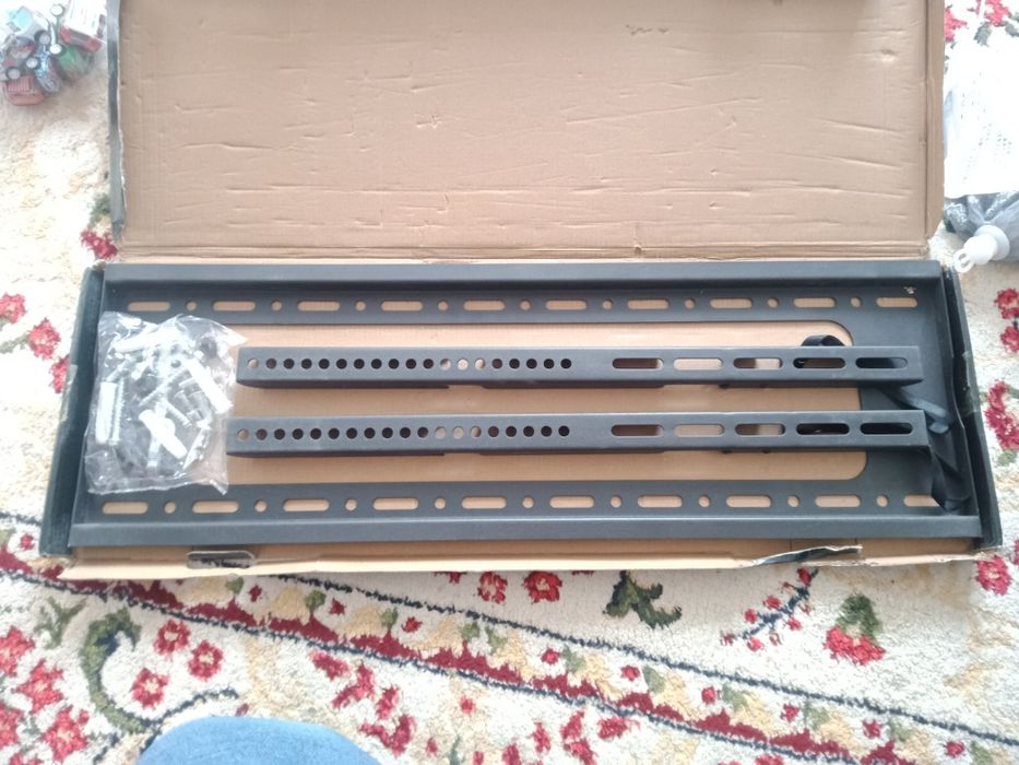 Подвес, настройка и установка телевизоров