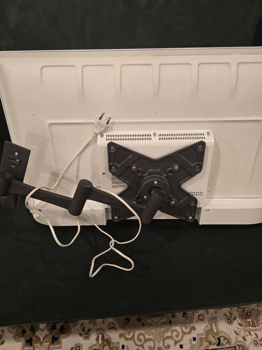 Телевизор. НЕ СМАРТ. Б/У.