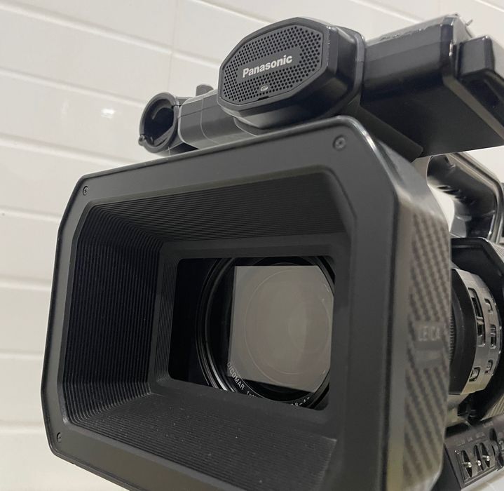 Panasonic AG-DVX200 4K Camcorder