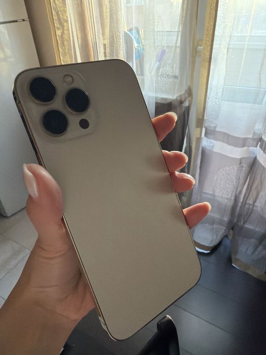iphone 13 ProMax 256 gb золотой