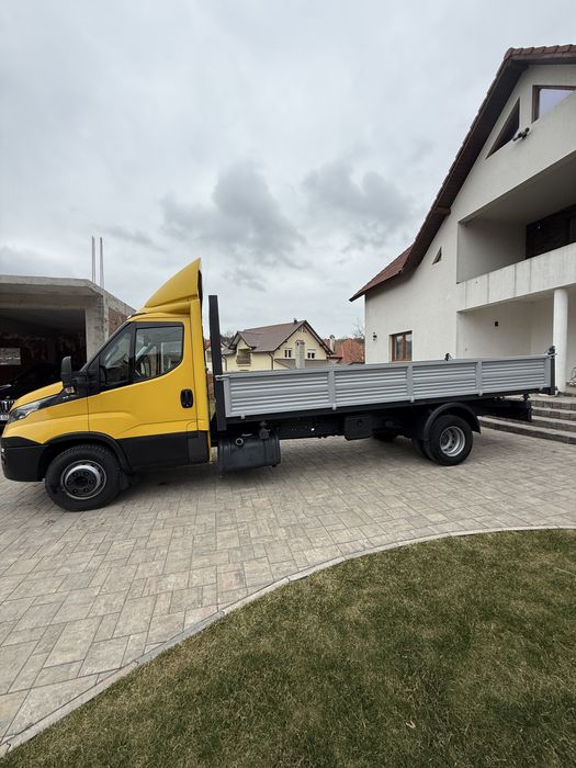 Iveco Daily 72c18 “2019”Basculabil pe 3 părți si cu 2 cilindri