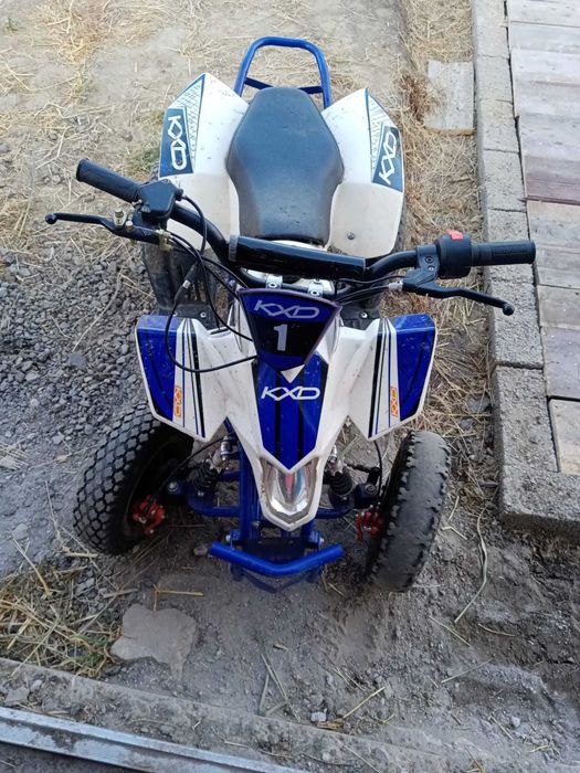 Vând atv in stare bună
