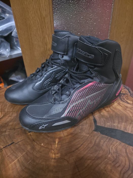 Дамски боти Alpinestars Faster 3 Stella
Номер 40