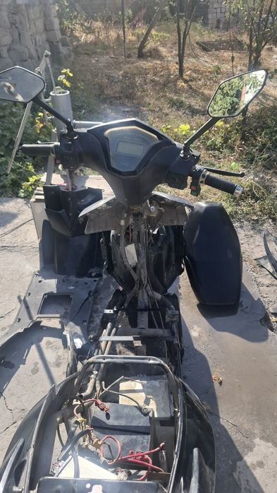 Продаётся скутер нерабочем состоянии (электронный)