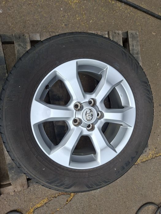 1бр. Джанта с гума 17" 5Х114.3мм Тойота, 5x114.3mm Toyota