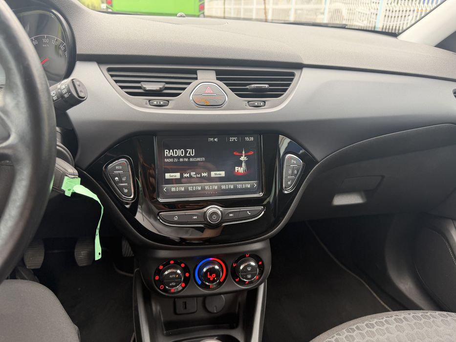 Opel Corsa E 1.4 turbo 101 cp an 2017 80.000km reali extra full