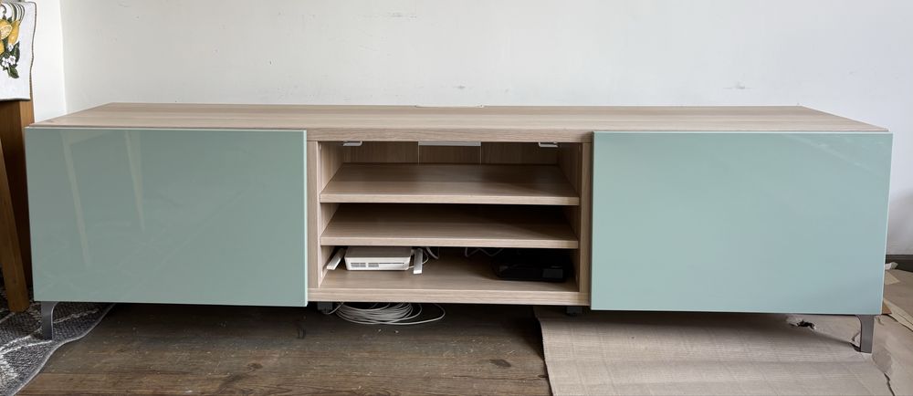 IKEA Besta TV шкаф