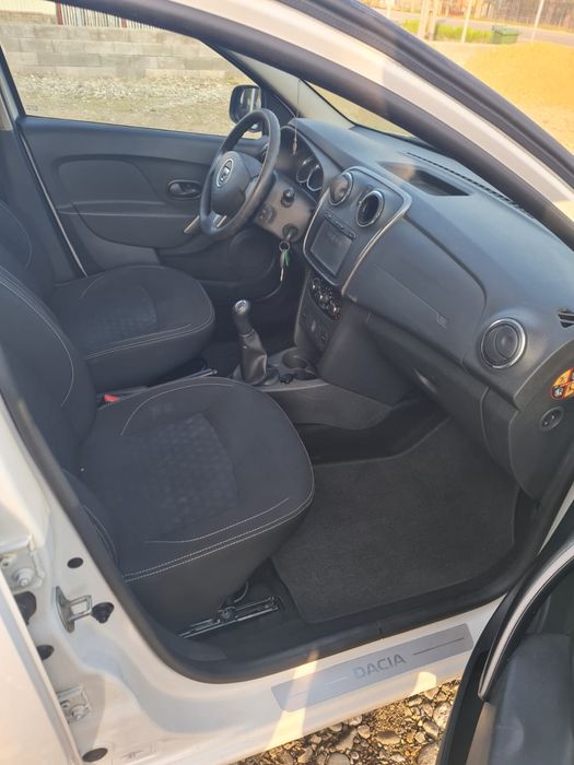 Dacia sandero 2016