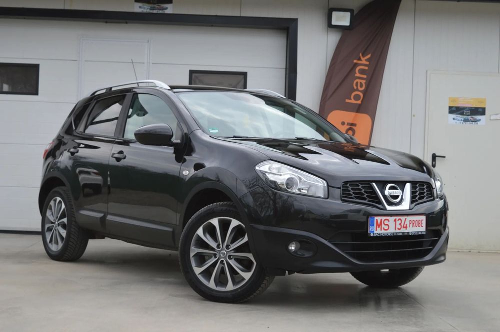 Nissan Qashqai Nissan Qashqai 4x4 Tekna Rate Garantie 12 luni