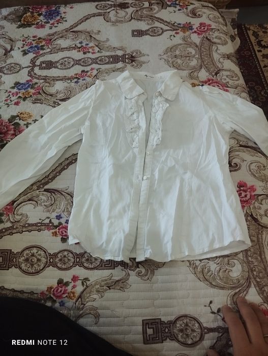 Qizaloqla ucun assssal kiyimla brendoviy