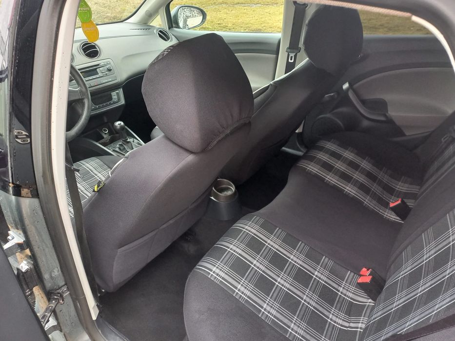 Seat ibiza 1.2  benzina  2013