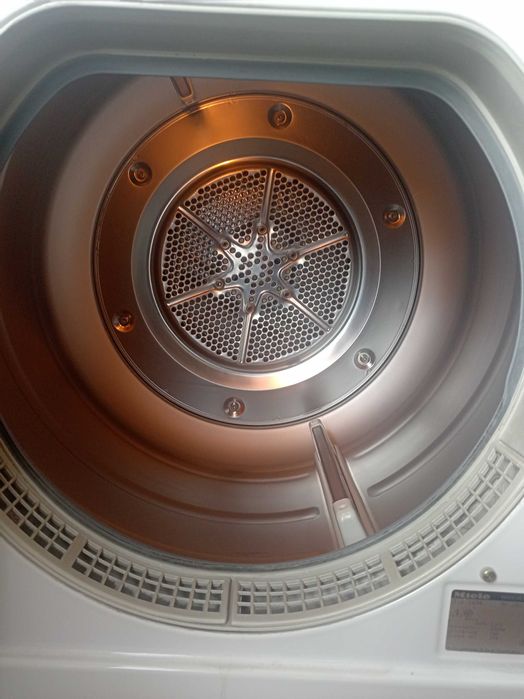 Сушилня Miele Novotronic,  модел T454