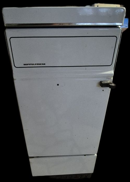 Vand convector pe gaz cu plita