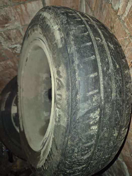 Продам комплект титатанок с дисками