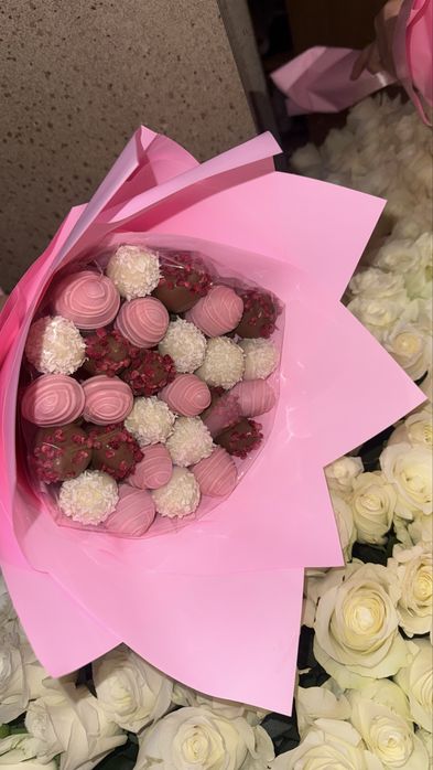 Свежий клубника в шоколаде букет