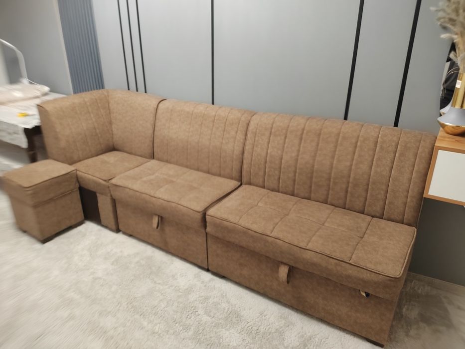 Продам кухиний улолок