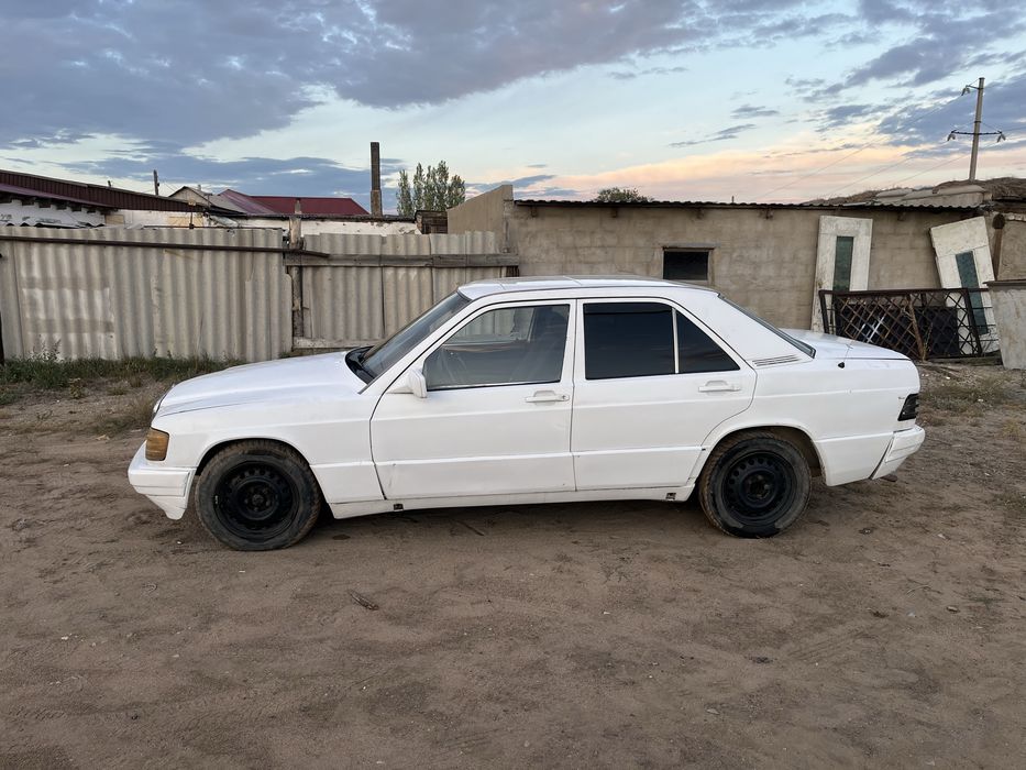 Мерседес 190 автомат